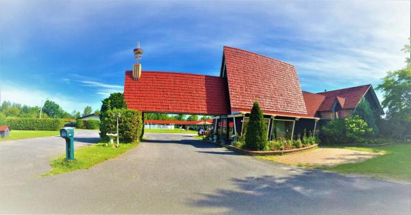 Nella foto è visibile l'oggetto Hotel Motel Bonsoir situato nella città di Farnham.