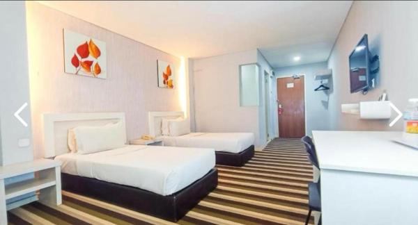 Na fotografii je vidět objekt First Residence Hotel Kemaman nacházející se ve městě Cukai.
