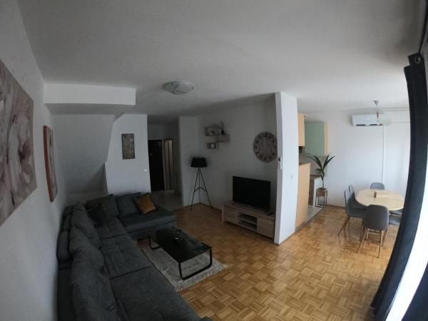På bilden syns objektet Apartment Ena som ligger i staden Split.