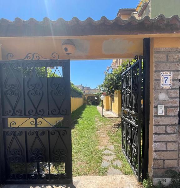 A la foto es mostra l'objecte Villino indipendente Stella situat a la ciutat de Anzio.