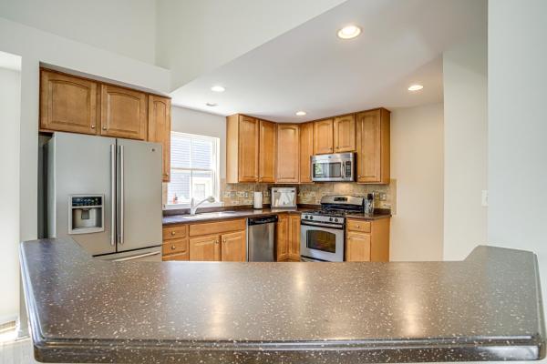 Φωτογραφία 8: Deck, Hot Tub and Resort Amenities Ocean View Gem