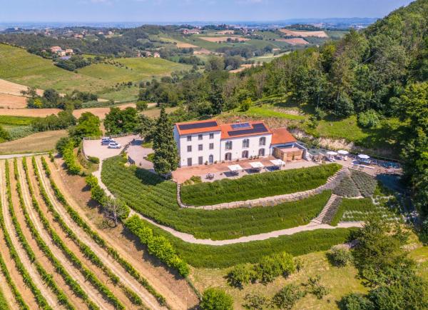 På billedet ses objektet Villa Rocco Country House beliggende i byen Ozzano Monferrato.