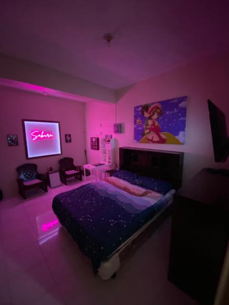 A la foto es mostra l'objecte Valenzuela Staycation Netflix and chill situat a la ciutat de Manila.