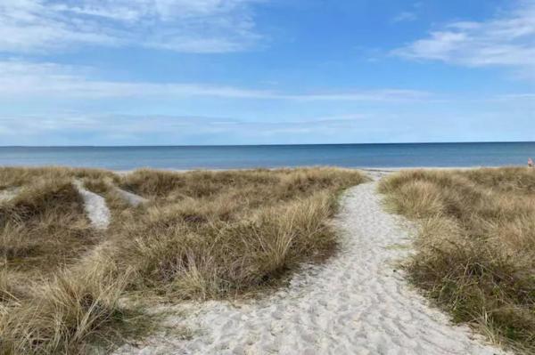Na zdjęciu widoczny jest obiekt Summer House In An Idyllic Coastal Area położony w mieście Højby.