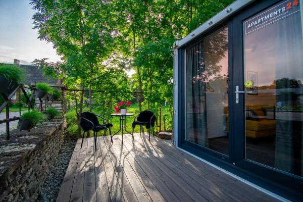 The photo shows the Apartments24 CITYBOX located in the city of Eesküla.