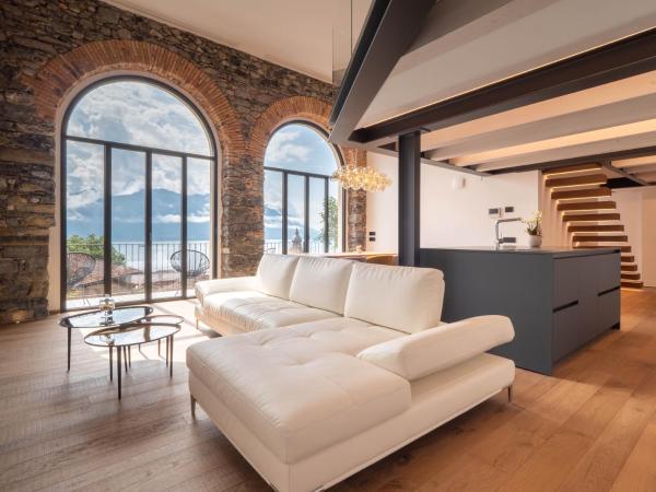 写真にはメナッジョ市にあるCasa Giorgio Luxury apartment with Stunning Viewが写っています。