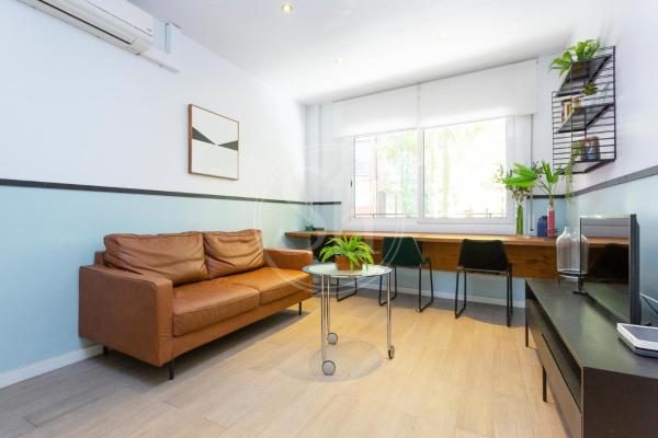 Precioso apartamento en Les Corts, Barcelone