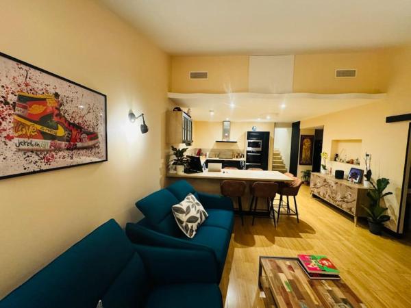 Na fotografii je vidět objekt L'HendriX - Appartement Grand Confort - VallabriX proche UZES nacházející se ve městě Vallabrix.
