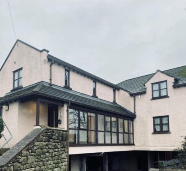 A la foto es mostra l'objecte The County Lodge situat a la ciutat de Carnforth.