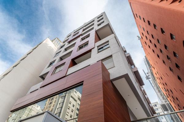Terraço Oscar Freire by Viva - Prédio novo ao lado do Hospital das Clínicas e do metrô, Sao Paulo