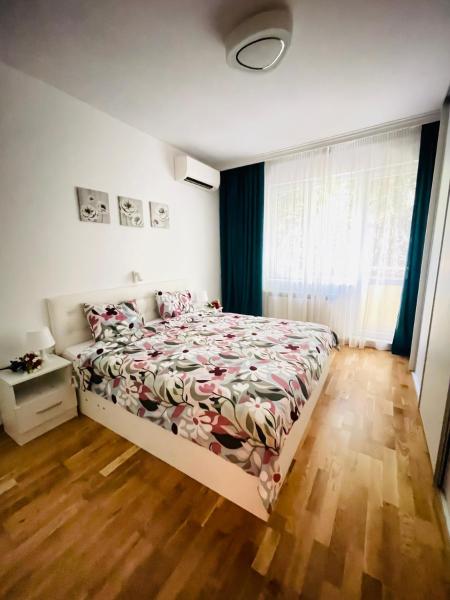 Na zdjęciu widoczny jest obiekt A cozy home in the best center położony w mieście Sofia.