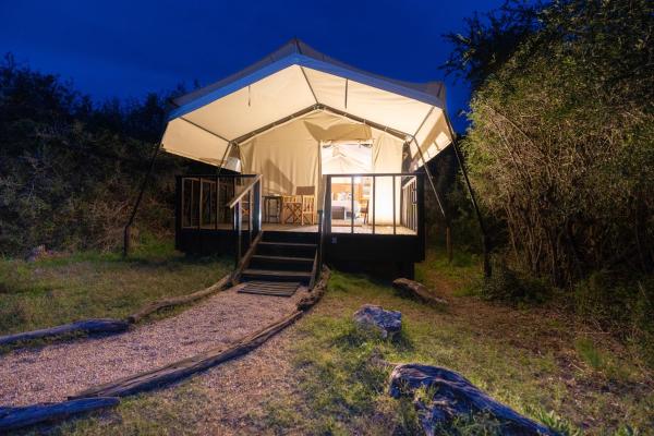 Auf dem Foto ist das Objekt Tygerfontein Safari Tents in der Stadt Alicedale zu sehen.