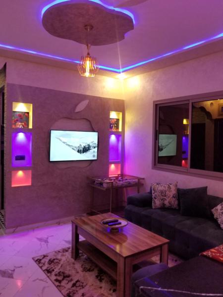 Na zdjęciu widoczny jest obiekt شقق مفرشة بجودة عالية للكراء للعائلات położony w mieście Meknès.