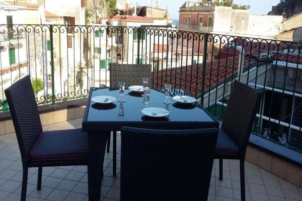 A la foto es mostra l'objecte Cetara House 1 on Amalfi coast - Happy Rentals situat a la ciutat de Cetara.