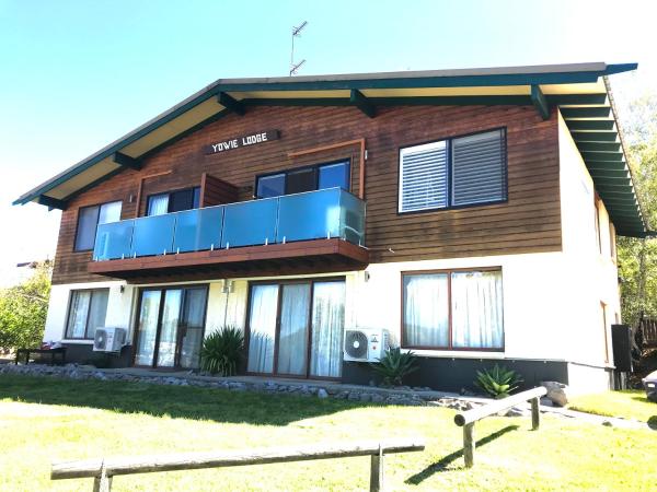 На фото показан объект Yowie 3 - Yowie Lodge, расположенный в городе Джиндабайн.