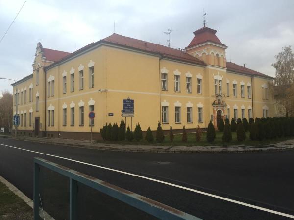 A la foto es mostra l'objecte Hostel Karin situat a la ciutat de Ostrava.