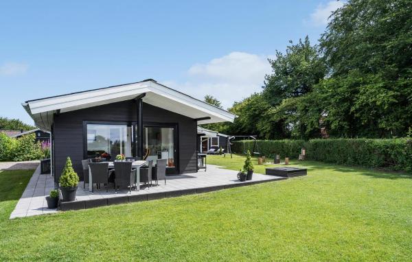 Auf dem Foto ist das Objekt Nice Home In Hejls With Sauna in der Stadt Hejls zu sehen.