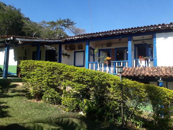 A la foto es mostra l'objecte Fazenda Recanto do Vale situat a la ciutat de Gouvêa.