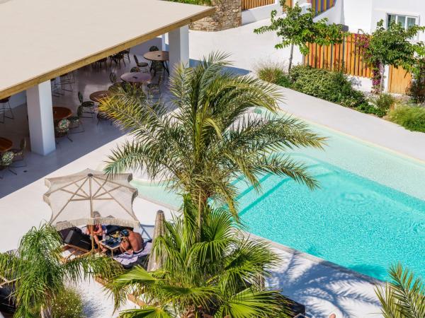 A la foto es mostra l'objecte Axel Beach Mykonos - Adults Only situat a la ciutat de Drafaki.
