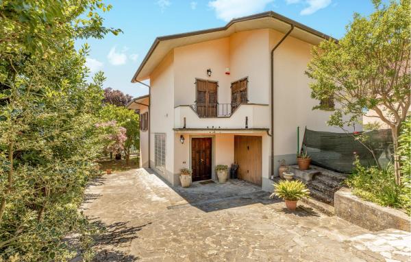 På billedet ses objektet 3 Bedroom Nice Home In Fivizzano beliggende i byen Fivizzano.