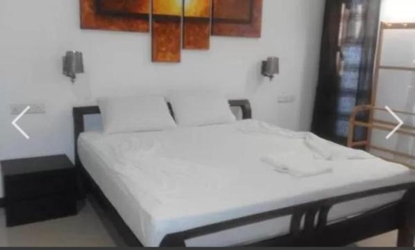 A la foto es mostra l'objecte Season villa situat a la ciutat de Trincomalee.