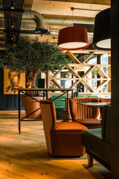 På billedet ses objektet The Foundry beliggende i byen Belfast.