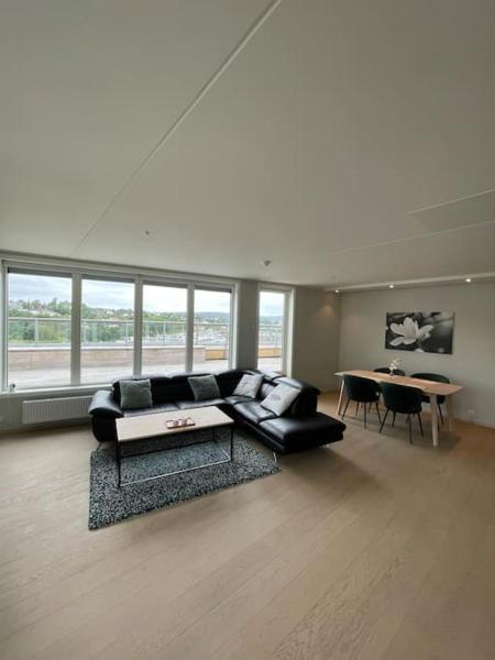 Na fotografii je vidět objekt Penthouse apartment - Lillestrøm nacházející se ve městě Lillestrøm.