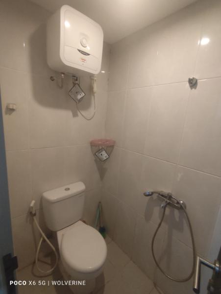 Στη φωτογραφία φαίνεται το αντικείμενο Studio room Serpong Garden Apartemen που βρίσκεται στην πόλη Cisauk 1.