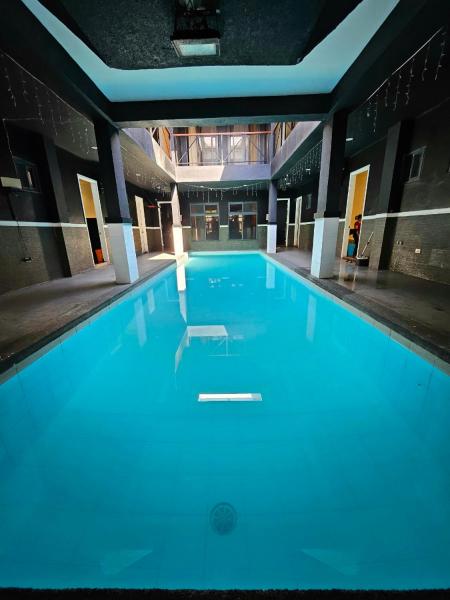 A la foto es mostra l'objecte Jihye Pool Villa A situat a la ciutat de Ángeles.