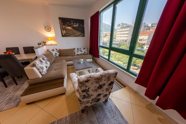 A la foto es mostra l'objecte River Harmony Apartment situat a la ciutat de Mostar.