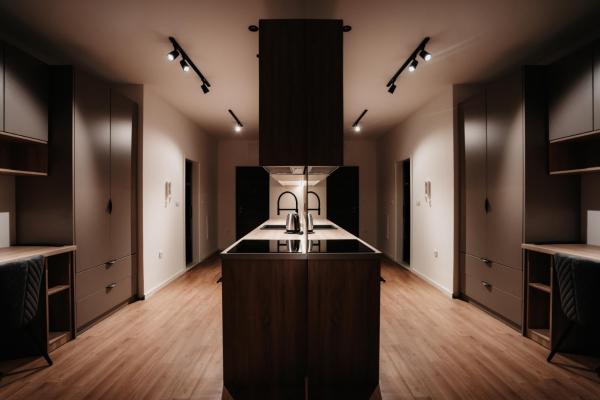 A la foto es mostra l'objecte ToRo Hospitality situat a la ciutat de Mostar.