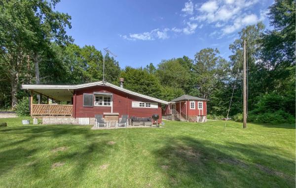 Na zdjęciu widoczny jest obiekt 2 Bedroom Awesome Home In Ljungby położony w mieście Bolmstad.