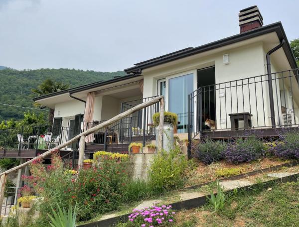 På bildet vises objektet Villa Marta bed and breakfast som ligger i byen Cellatica.