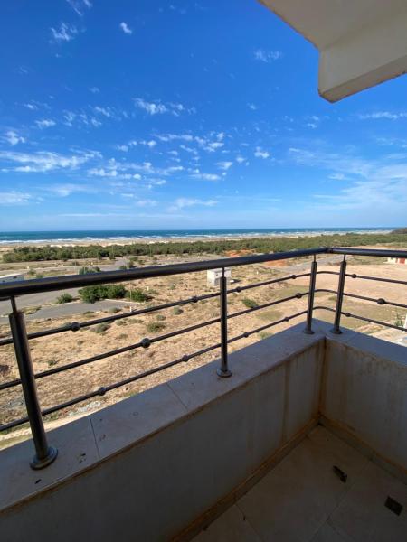En la foto se muestra el objeto Appartement avec vue unique sur la plage ubicado en la ciudad de El Borj.