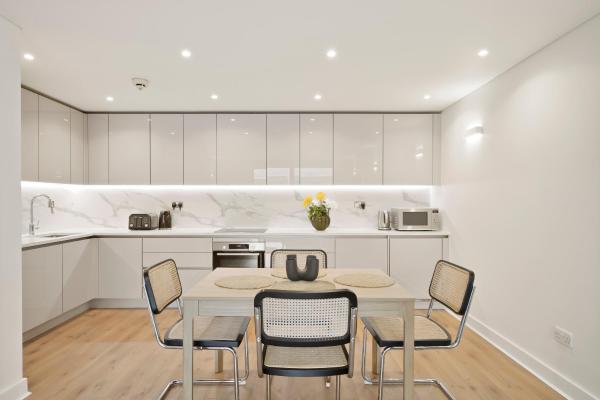 Bild 6: Flat 315, 33 Birtton Street