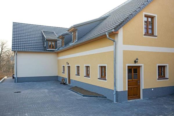 På billedet ses objektet Ferienwohnung Zu den Eichen beliggende i byen Dreiheide.