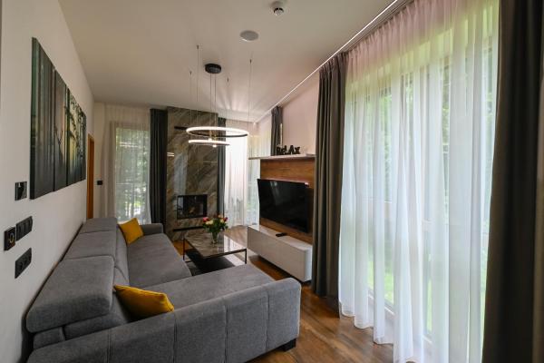 Nella foto è visibile l'oggetto Hotel Ovruč - rodinný apartmán 111 situato nella città di Štrbské Pleso.