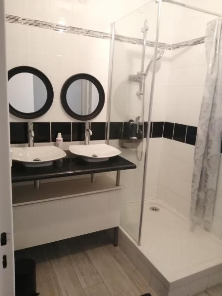A la foto es mostra l'objecte Loue appartement spacieux et familiale à marignane, La Galagoviere, 8 rue de Wolfsburg situat a la ciutat de Saint-Victoret.