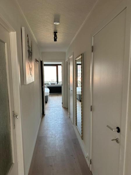 A la foto es mostra l'objecte Appartement aan zee en stad, super locatie en volledig gerenoveerd! situat a la ciutat de Oostende.