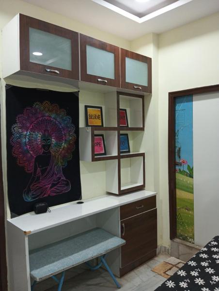The photo shows the Happy Home located in the city of Secunderabad.
