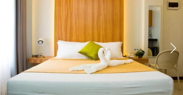 A la foto es mostra l'objecte hanguk hotel 한국 호텔 situat a la ciutat de Ángeles.