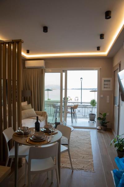 Na fotografii je vidět objekt Nerissa Seafront apartment nacházející se ve městě Itea.