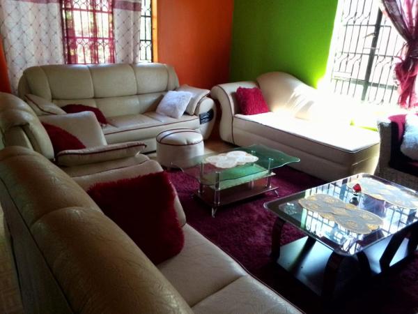A la foto es mostra l'objecte 3 Bed Guesthouse with with Water, Electricity Wifi situat a la ciutat de Sega.