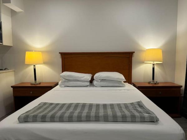 A la foto es mostra l'objecte Cozy Motel Studio with kitchenette - 7 situat a la ciutat de Edmonton.