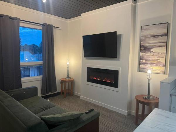 A la foto es mostra l'objecte 1 BD Motel Condo with kitchenette - 13 situat a la ciutat de Edmonton.