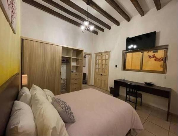 A la foto es mostra l'objecte Habitacion I Para 4 Personas 3 Camas situat a la ciutat de Morelia.