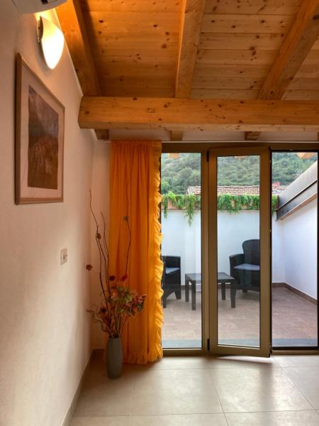 A la foto es mostra l'objecte Casa Gaia, La Casa Sui Tetti situat a la ciutat de Isolabona.