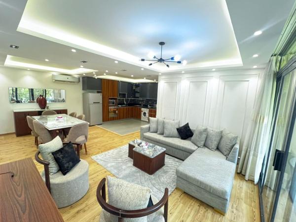 Nella foto è visibile l'oggetto New Cairo luxury apartment with privat garden situato nella città di Il Cairo.