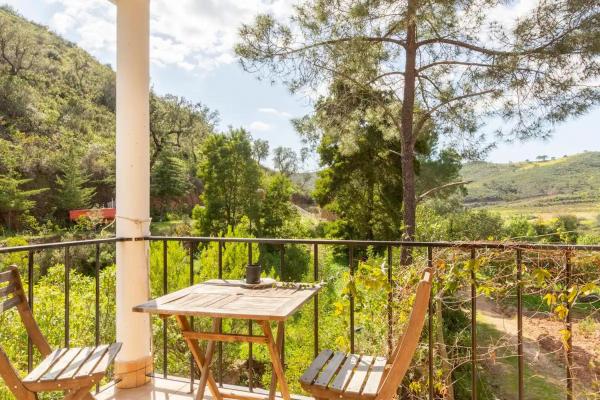 Στη φωτογραφία φαίνεται το αντικείμενο Quinta Shangri-La που βρίσκεται στην πόλη Silves.
