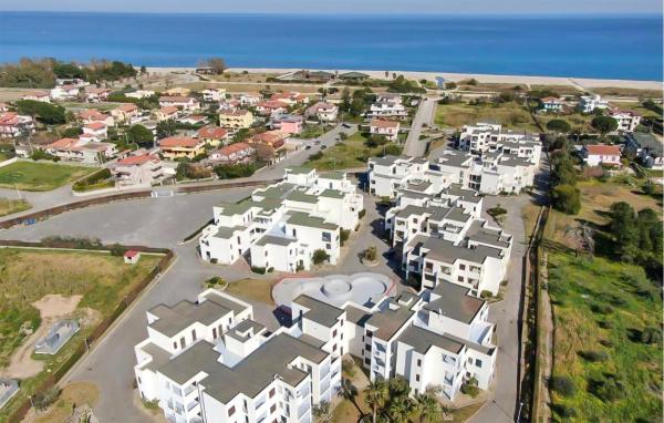 A la foto es mostra l'objecte 1 Bedroom Cozy Apartment In Isca Marina situat a la ciutat de Badolato.